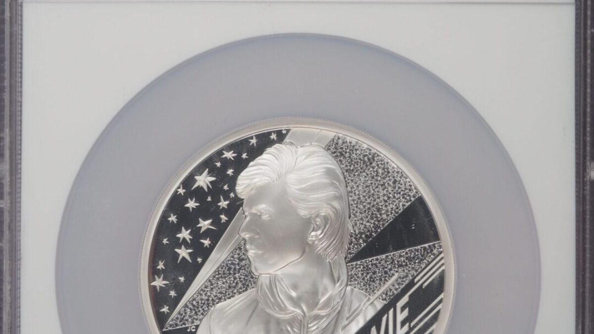 2020  デヴィッドボウイ NGC PF70UC 2オンス 5ポンド 銀貨 2020年 ミュージックレジェンド デヴィッド ボウイ 2オンス 5