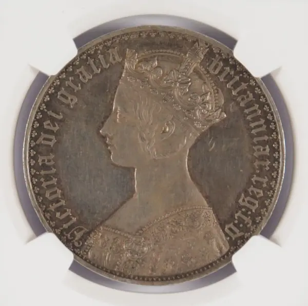 2014年ニウエ　ゴシック様式　アンティーク加工銀貨　3,333枚 JCC | ジャパンコインキャビネット / 【SOLD】イギリス 1847年