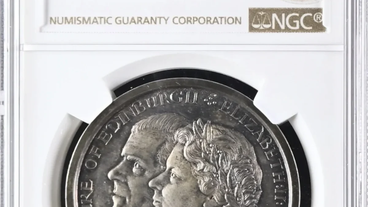 1966年 イギリス エリザベス2世・フィリップ王配 クラウン銀貨 NGC