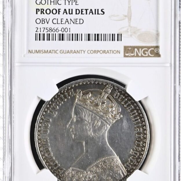1847年ヴィクトリアゴシッククラウン銀貨 NGC Cleaned - ソブリンハブ
